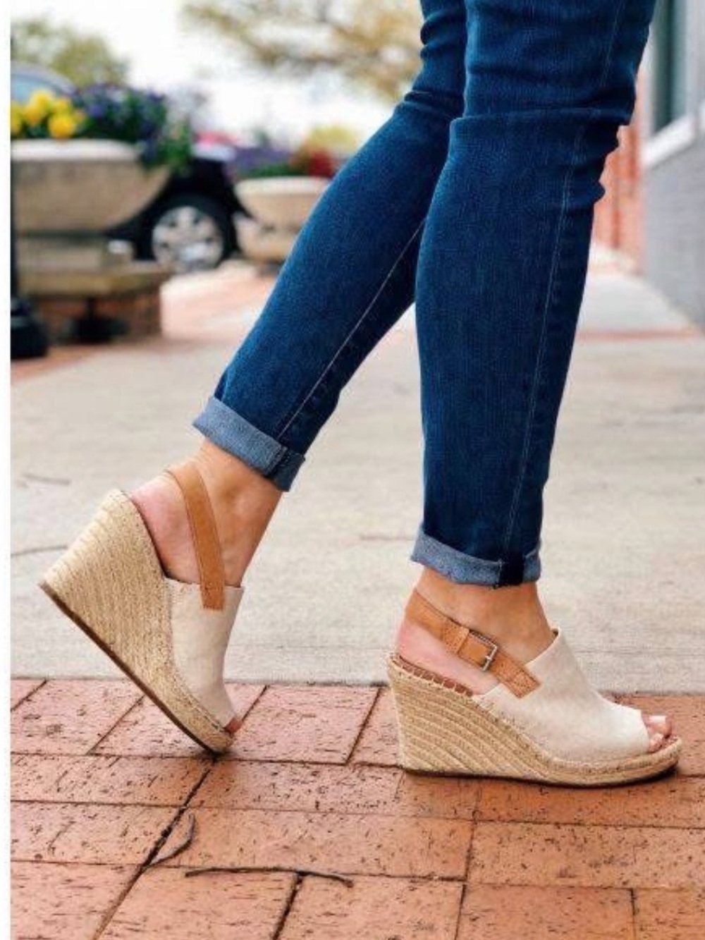 NWT TOMS Women's Monica Wedge espadrille sandals